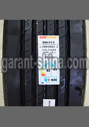 Deestone SW413 (руль/прицеп) 385/65 R22.5 160K(158L) 18PR - Фото протектора с этикеткой детально